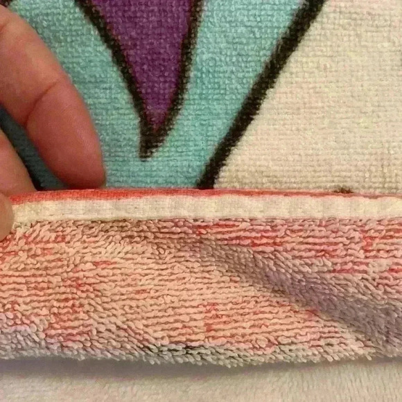 Vintage 1991 Tiny Toon Adventures Beach Towel Featuring Buster & Babs Bunny - Picture 9 of 16